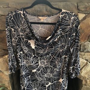 Banana Republic Size S (but Stretchy) Dress; Knee Length; Navy&White Scoop Neck